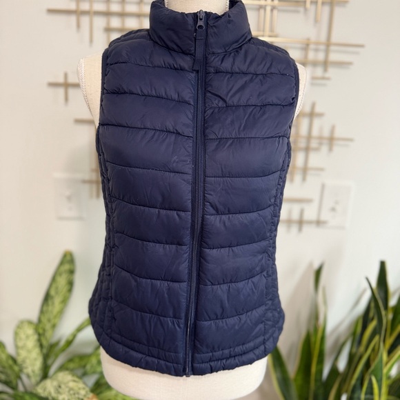Love Tree Jackets & Blazers - Navy Love Tree M ultra light weight Puffer Vest